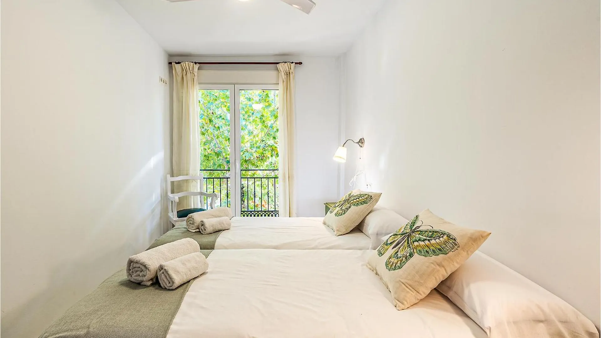 Stunning Air Conditioned House Cijuela Holiday home